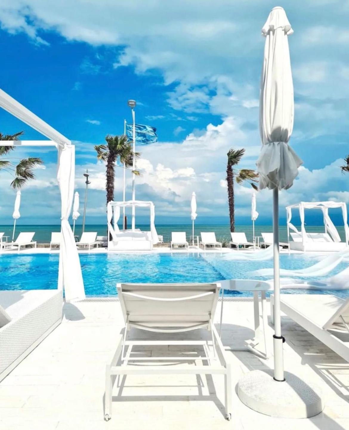 Cемейный Номер С Балконом На 4 Чел Dreamland Oasis Chakvi Eksteriør billede